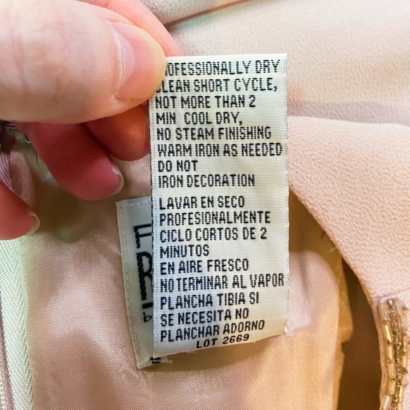 R&M Richards Karen Kwong rose chiffon beaded grandmother of the bride dress 8P - Picture 11 of 16